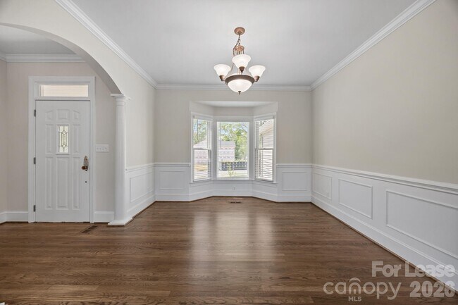Building Photo - 5109 McCallum Mdws Dr