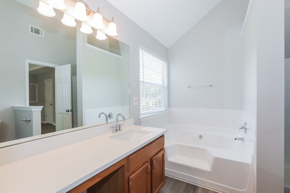 Building Photo - 6099 Idlewood Pass