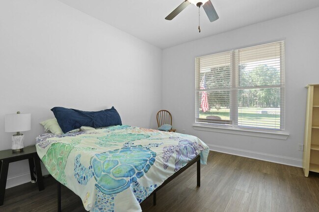Building Photo - 3 Bedrooms, 2.5 Baths, and Endless Coastal Charm in Townsend, GA