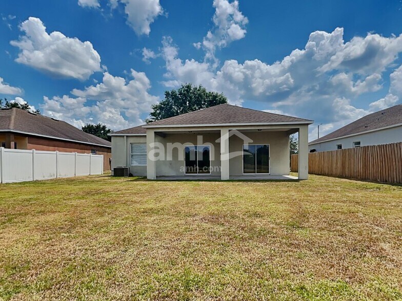 Building Photo - 3404 Pearl Dove Loop