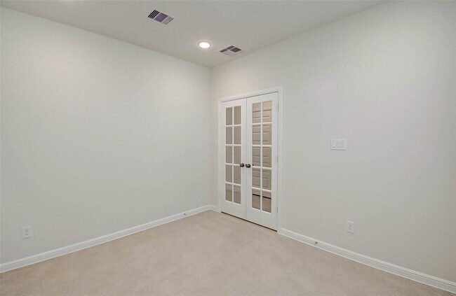 Building Photo - 18827 Carlisle Landing Ln