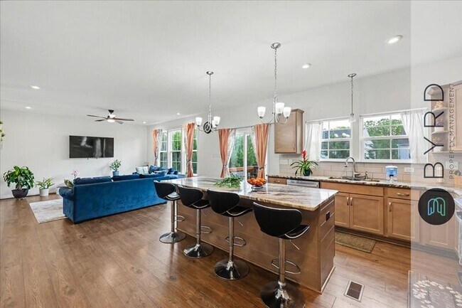 Building Photo - 18111 Jones Run Trl