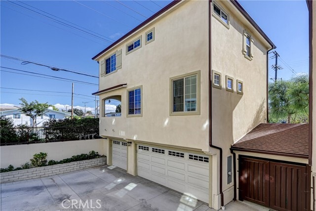 Building Photo - 2209 W 237th St