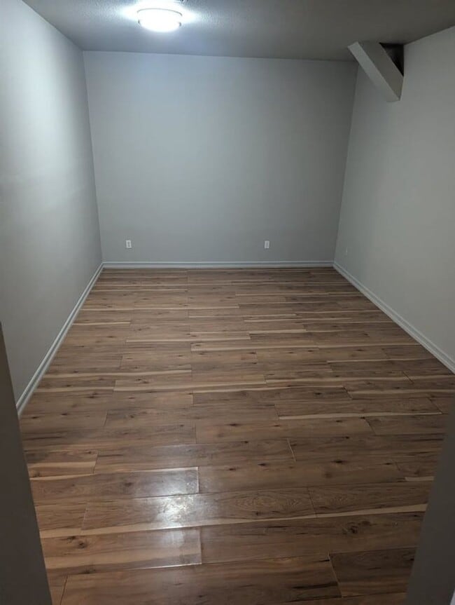 Building Photo - Bright & Inviting Home with Covered Patio, Gated Yard & Alley Access