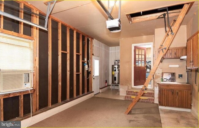 Building Photo - 29181 Pin Oak Way