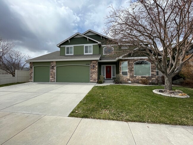 Primary Photo - 2725 S Groom Way