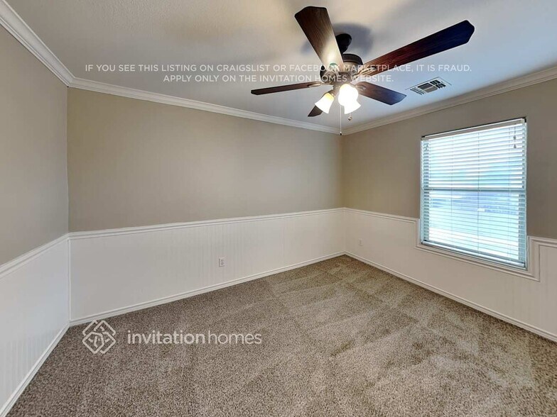 Building Photo - 1875 E Renegade Trail