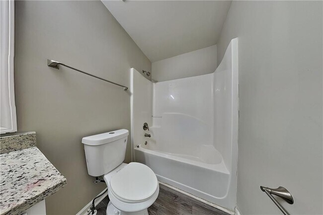 Building Photo - 4341 Ash Tree St SW