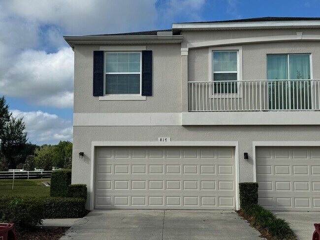 Building Photo - Gated Plant City Gem – Fully Upgraded Home- Resort Style Amenities