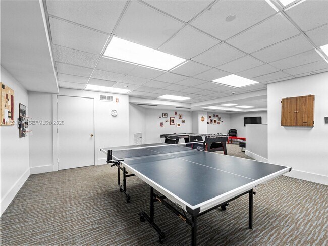 Building Photo - 4779 Collins Ave