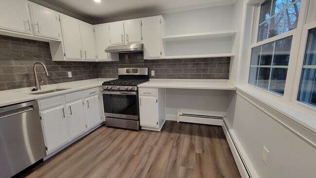 Building Photo - 70 Farrwood Ave