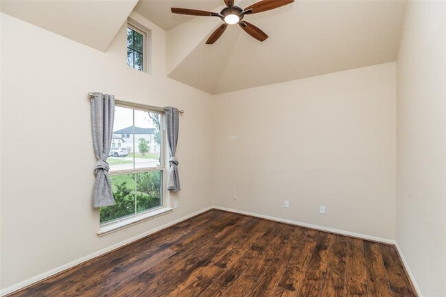 Building Photo - 4506 Hidden Oaks Wy