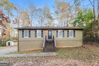 Building Photo - 235 Ashland Dr