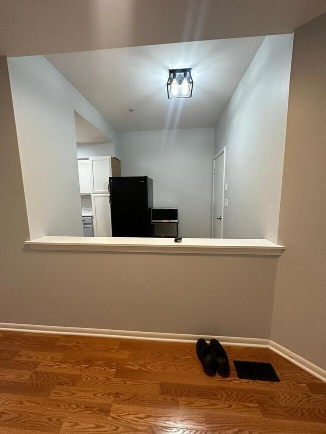 Building Photo - 1133 Cambria Ln N