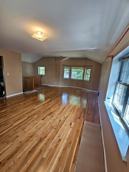 Main Living Room And Dining Room Area - 2207 Delanoy Ave