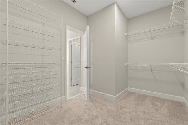 Building Photo - 1320 Hyde St