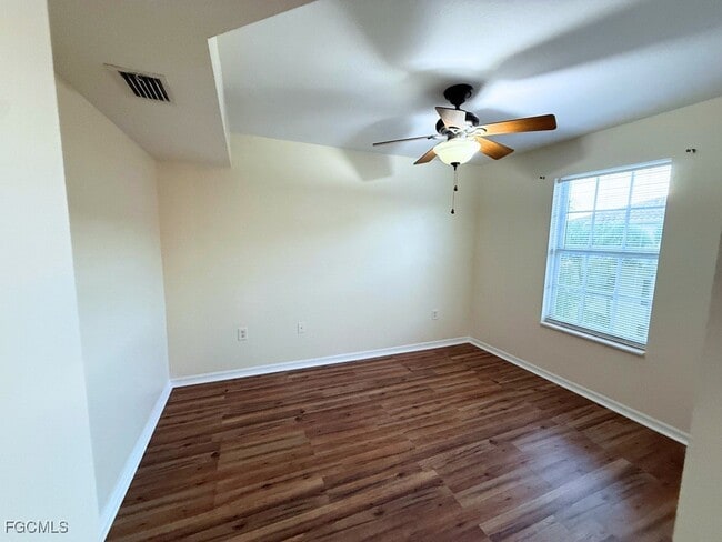 Building Photo - 4135 Residence Drive