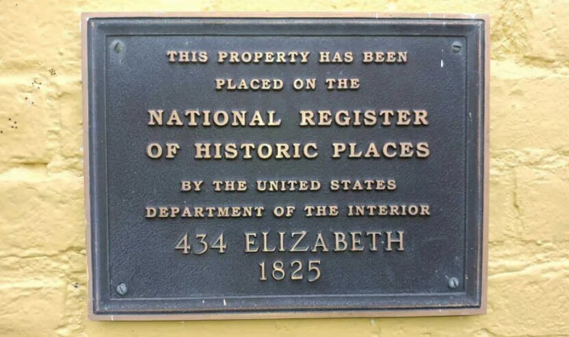 Building Photo - 434 Elizabeth St