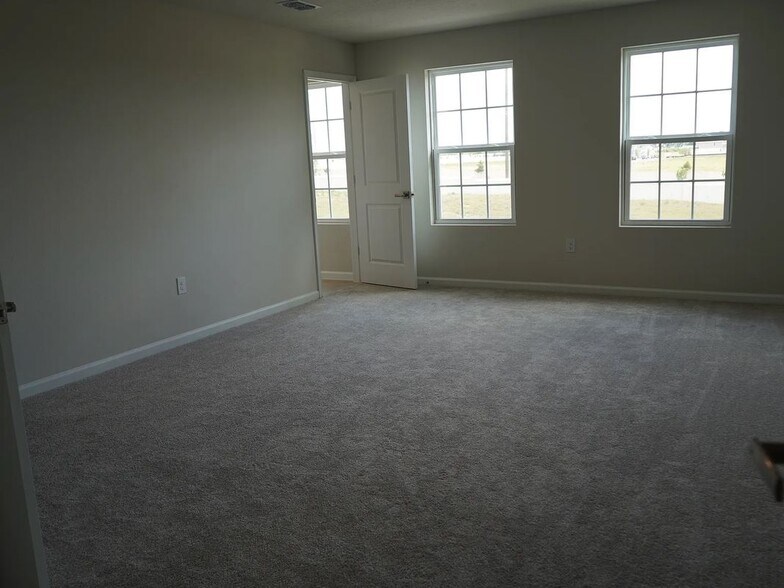 Building Photo - 2748 Ginger Ln