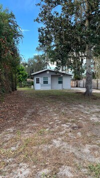 Building Photo - 1134 Co Rd 464