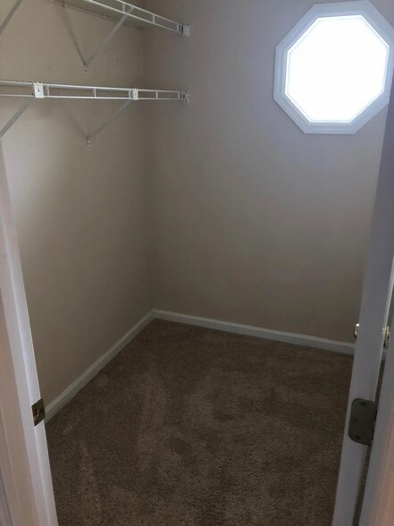 Huge master closet - 8600 Old Carriage Ct