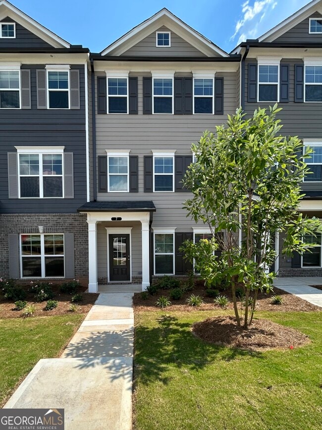 Primary Photo - 7 Mercury Ln