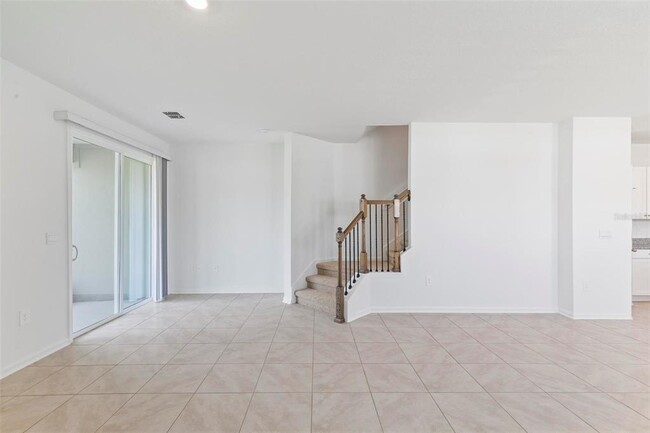 Building Photo - 516 Redbud Rd