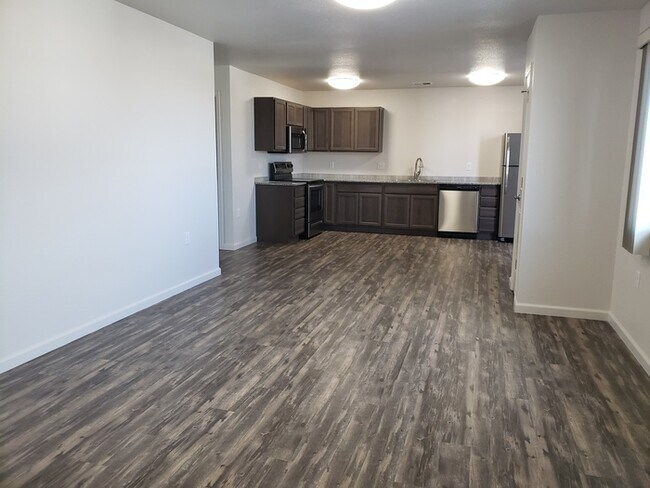 Building Photo - 3501 Storey Blvd