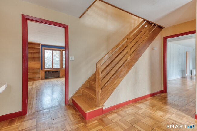 Building Photo - 23 Moulton Rd