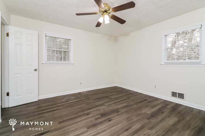 Building Photo - 6513 Osceola Way