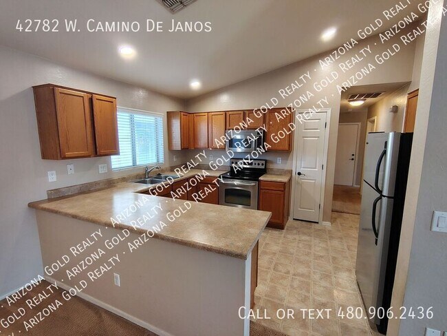 Building Photo - 42782 W Camino de Janos
