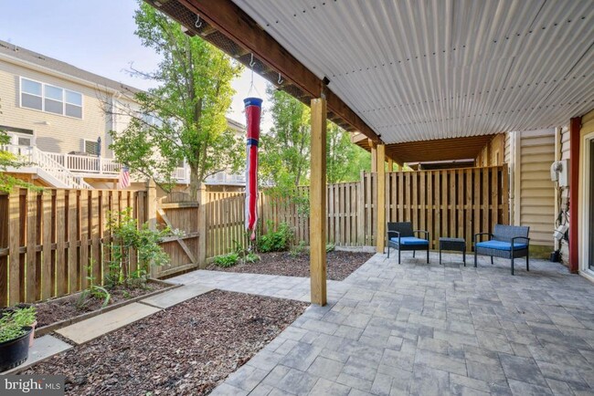 Building Photo - 6257 Harbin Dr