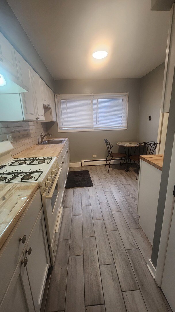 Building Photo - 1312 Melrose Ave