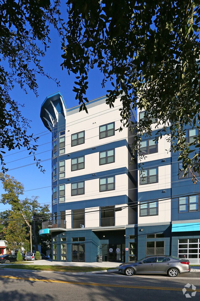 The Eclipse on Madison Tallahassee, FL Apartment Finder