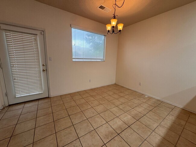 Building Photo - 2151 Cortina Loop SE