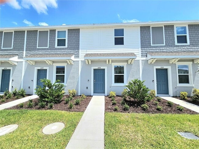 Building Photo - 3098 Skyline Lp
