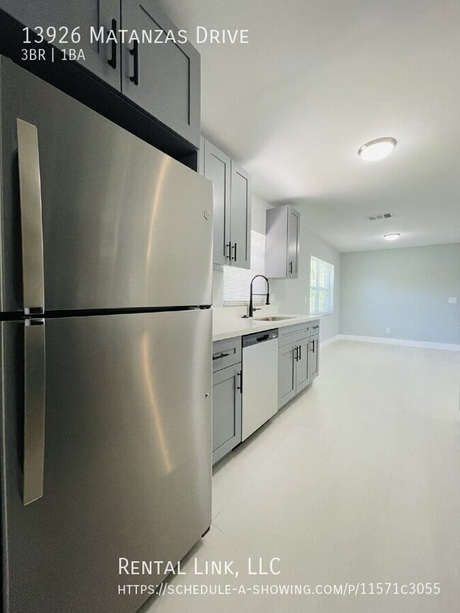 Building Photo - 13926 Matanzas Dr