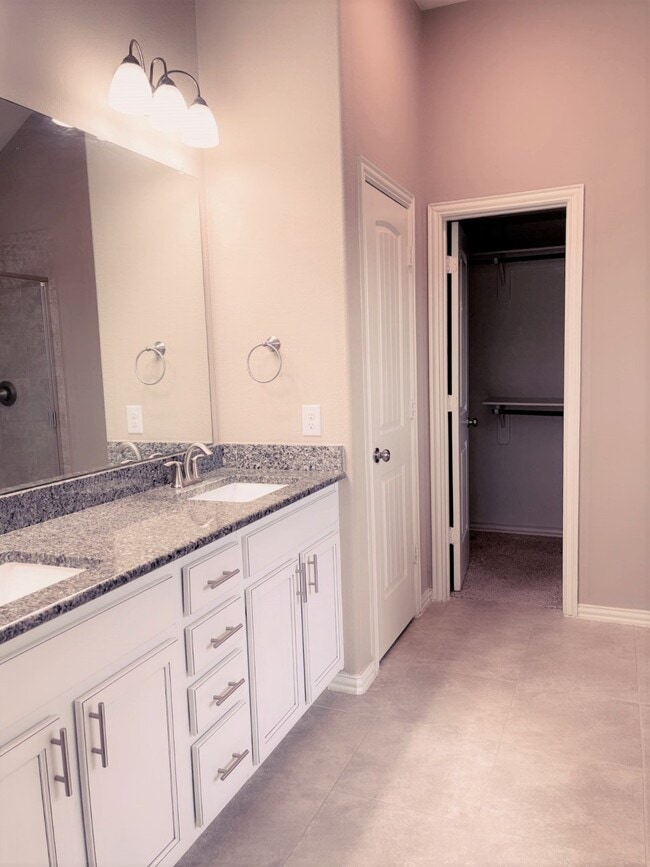 Building Photo - 13223 Alcott Forest Ln