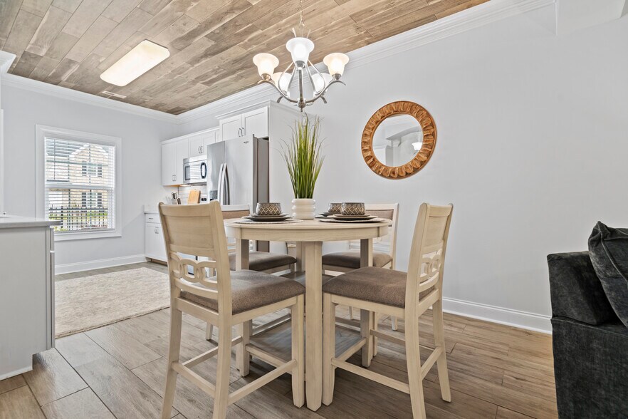 Building Photo - 1184 Waxwing Dr