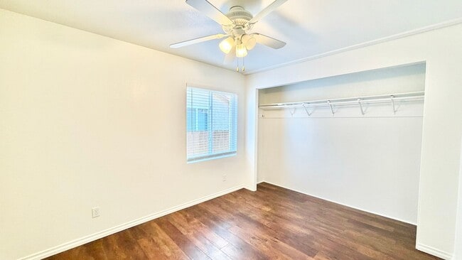 Building Photo - Lovely Single-Story Home in the Friendly a...