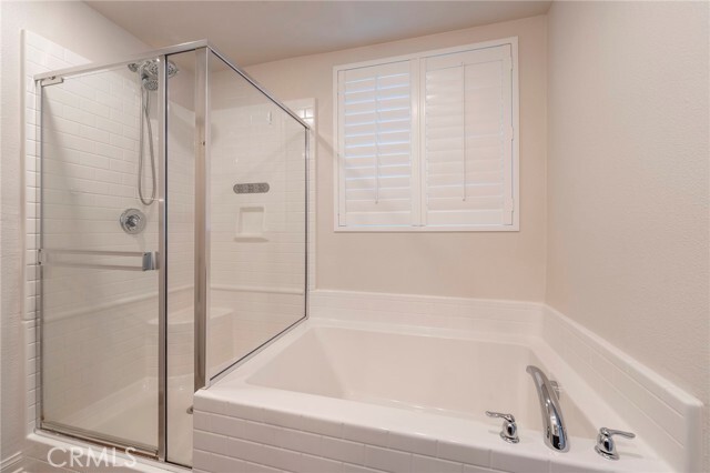 Building Photo - 24604 Westwind Pl
