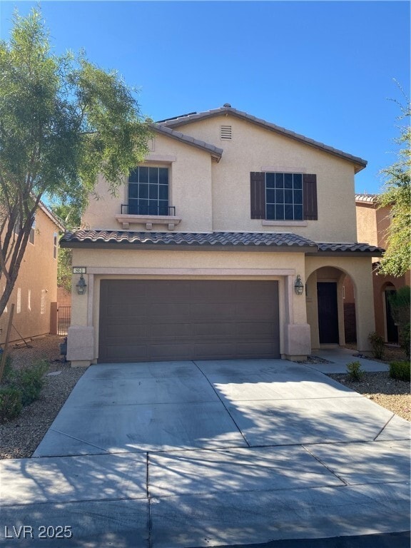 Primary Photo - 861 Cool Aquamarine St