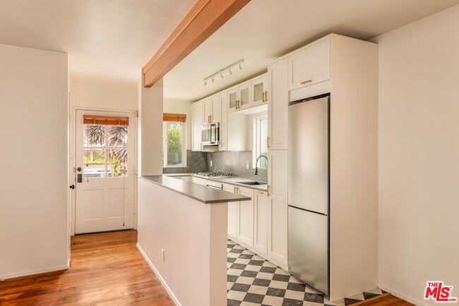 Building Photo - 4332 Alla Rd