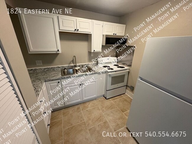 Building Photo - 1824 Eastern Ave NE