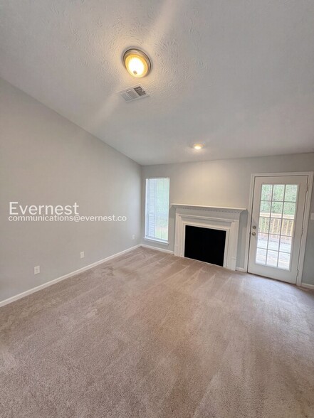 Building Photo - 3908 Old Ivy Ct