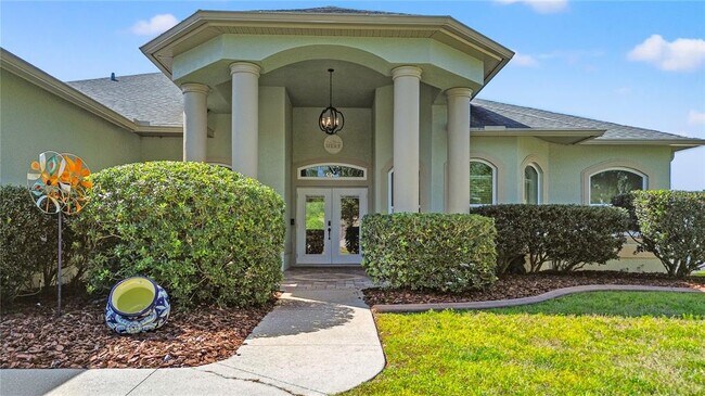 Building Photo - 10206 Shooting Star Ct