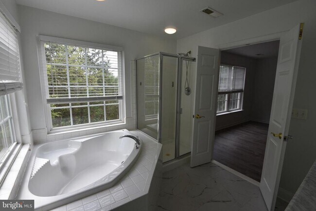 Building Photo - 21821 Ladyslipper Sq