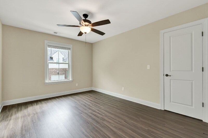 Building Photo - 499 Hungry Hollow Rd SE