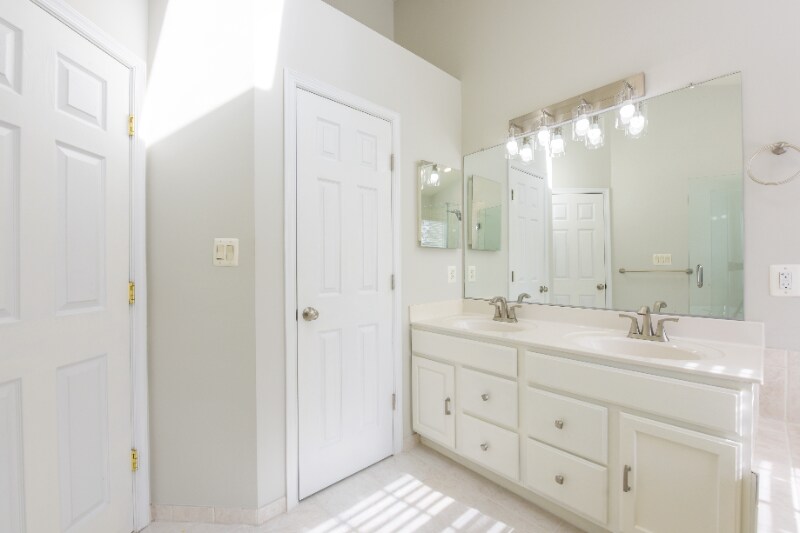 Building Photo - 43009 Chathill Terrace