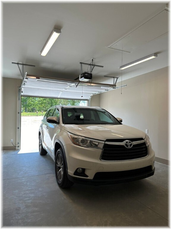 Building Photo - 304 Cottage Hl Ct